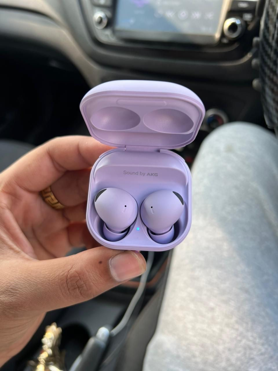 Swipe Galaxy Buds 2 Pro