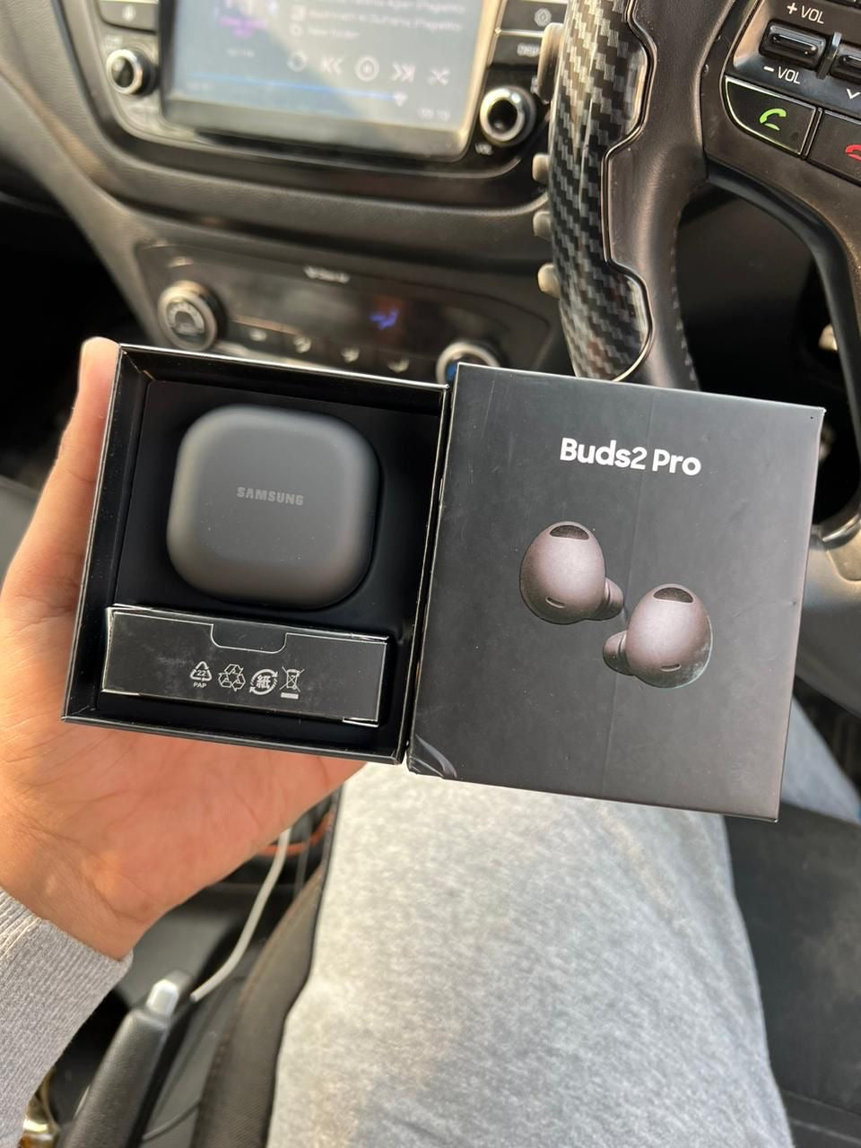 Swipe Galaxy Buds 2 Pro