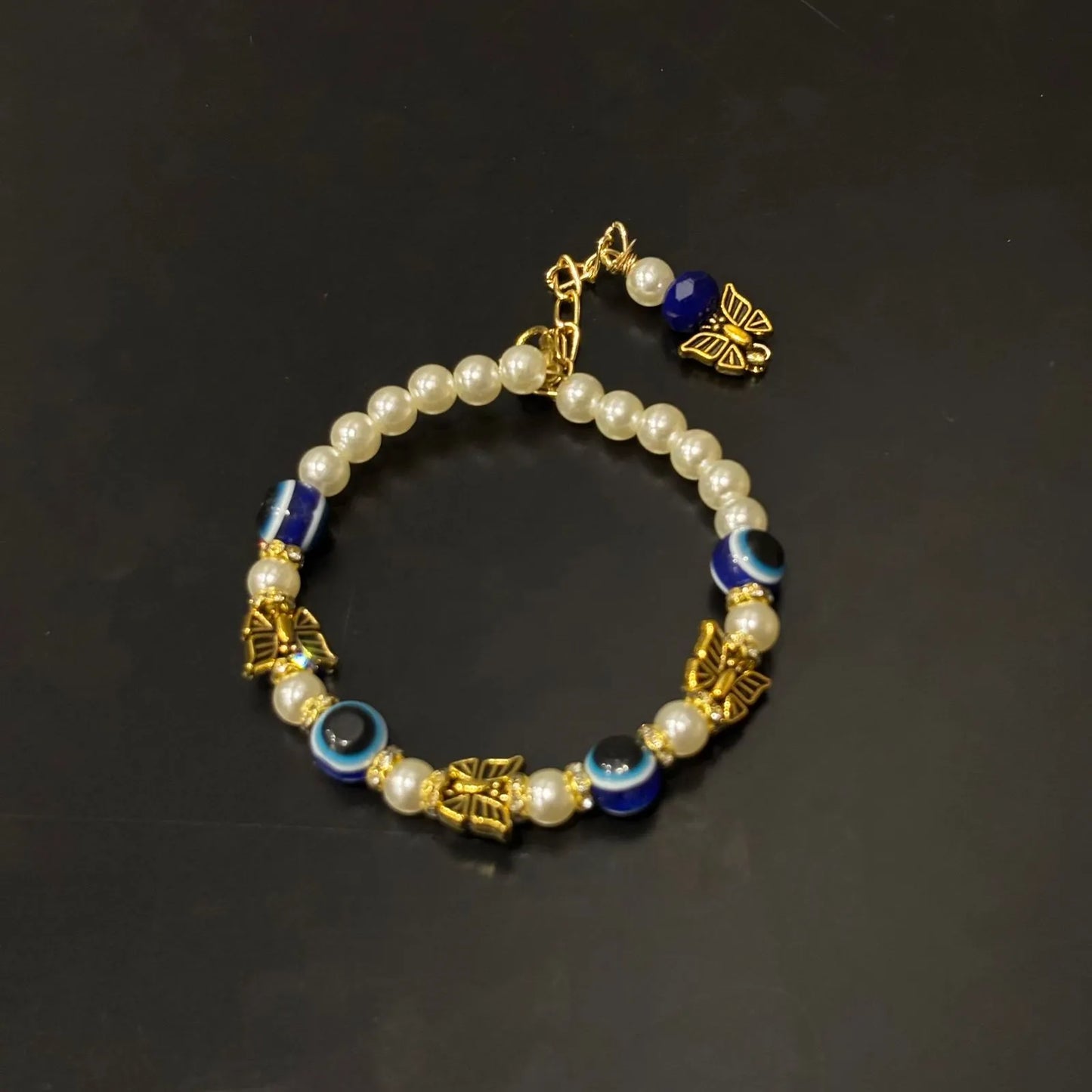 Stylish Rakhi for Bhabhi