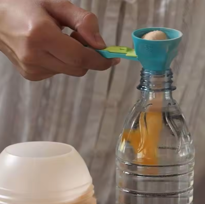 2-in-1 Measuring Scoop with Funnel