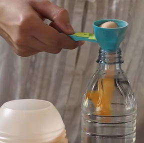 2-in-1 Measuring Scoop with Funnel
